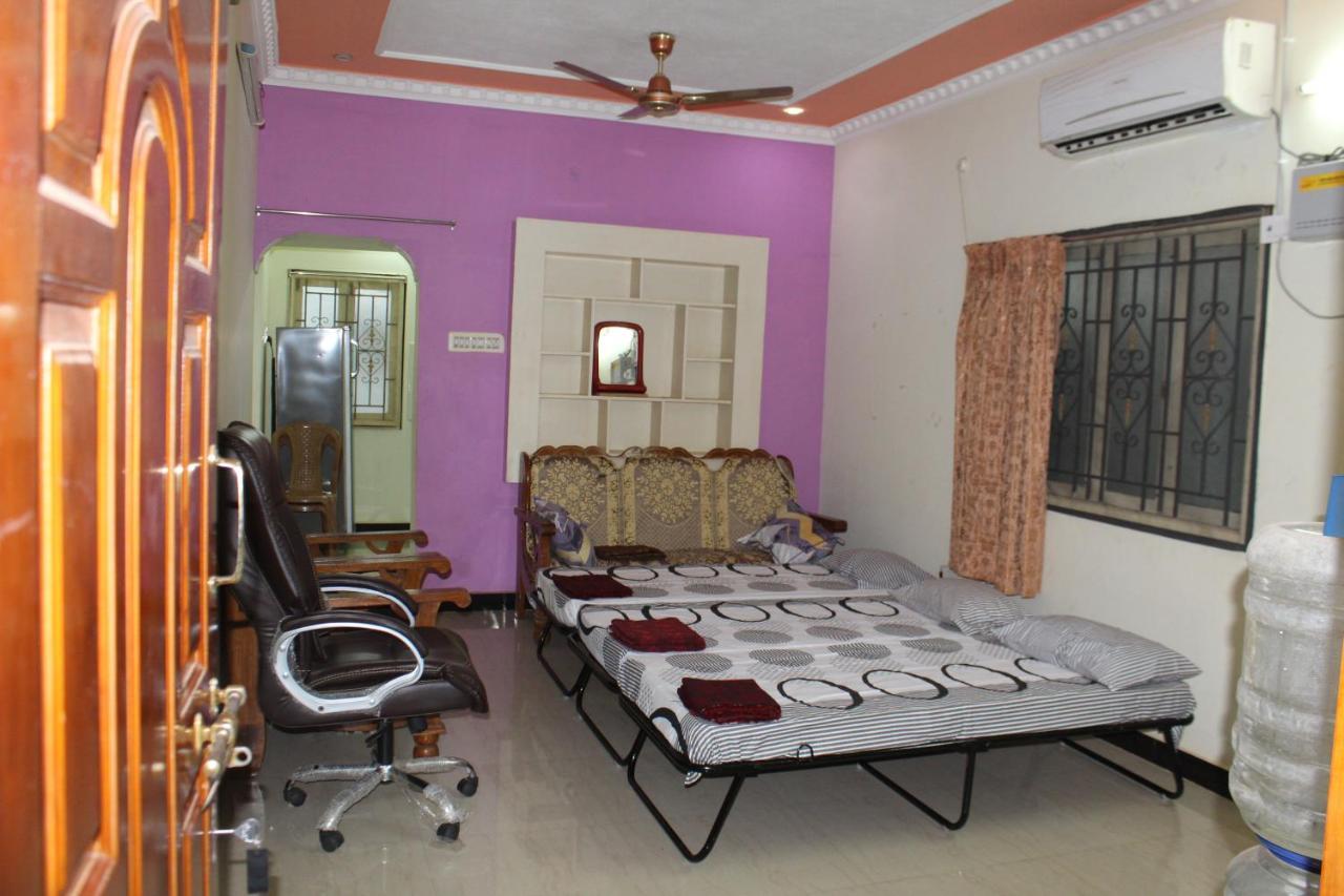 Centaurus Homestay Near Trichy Airport Tiruchirappalli Εξωτερικό φωτογραφία